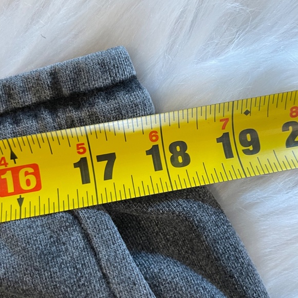 Fire Merch Preston Gray Sweat Shorts Ladies Size L - Picture 4 of 5